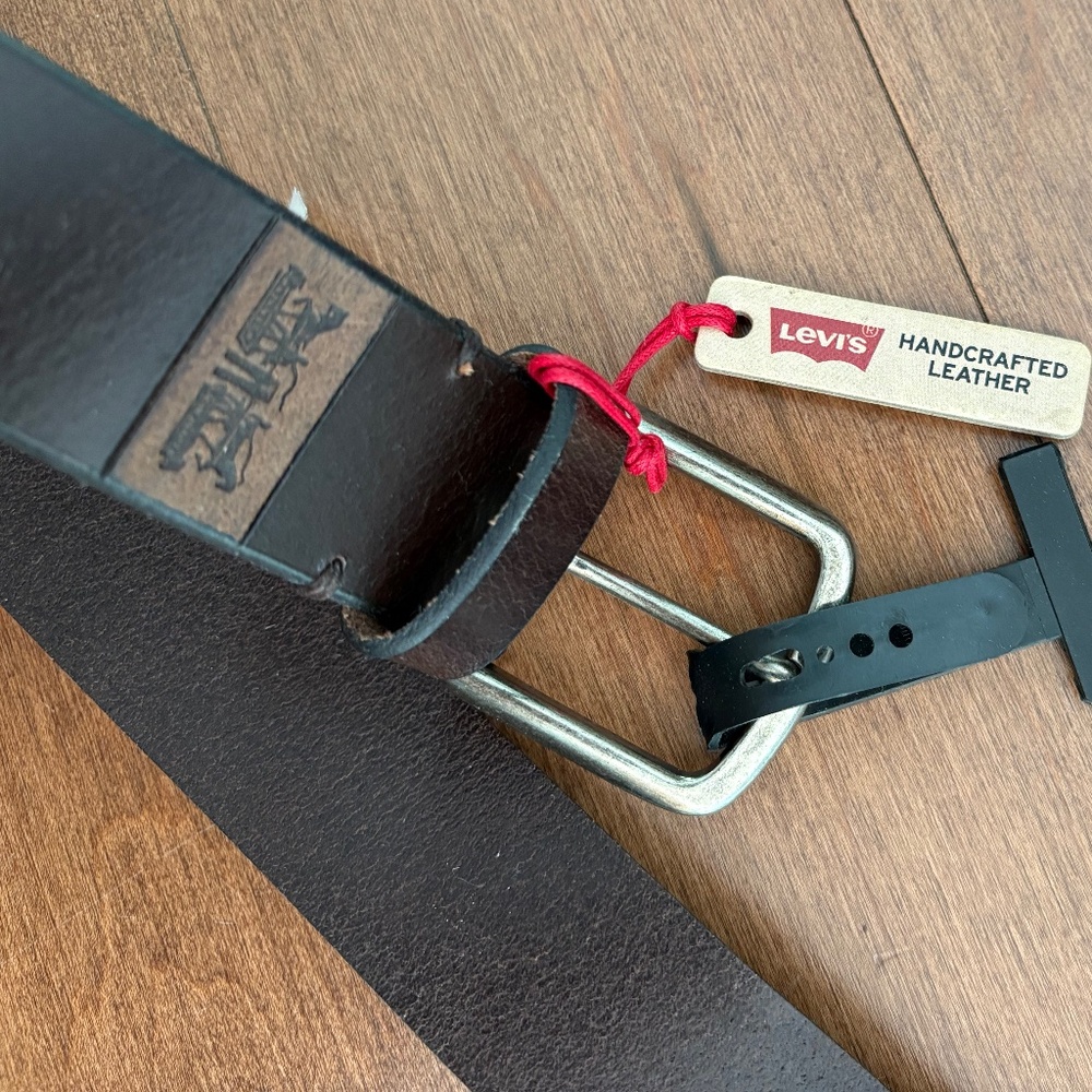 Levi's Handcrafted Leather Belt, Brown, size L (38-40)